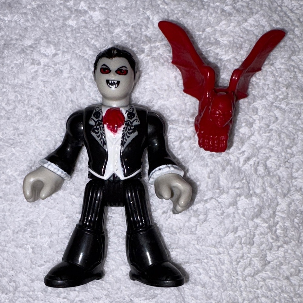 Imaginext Replacement Fisher-Price Castle Poseable Vampire Dracula Figure